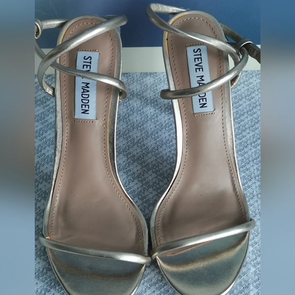 #54~Steve Madden heels 6,5M - Picture 3 of 5